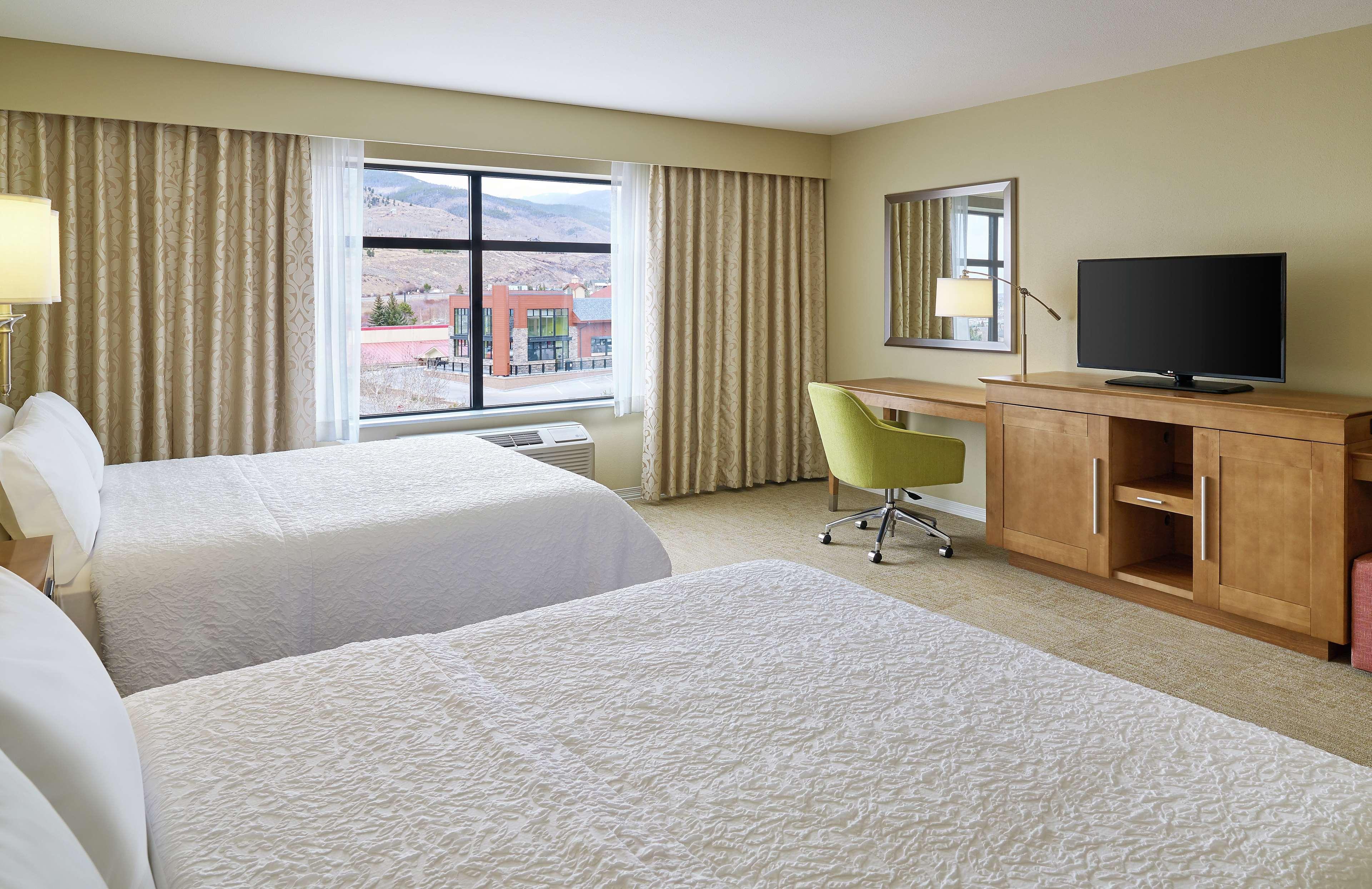 Hampton Inn & Suites Silverthorne Exterior photo